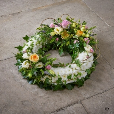 Traditional & Modern Wreath